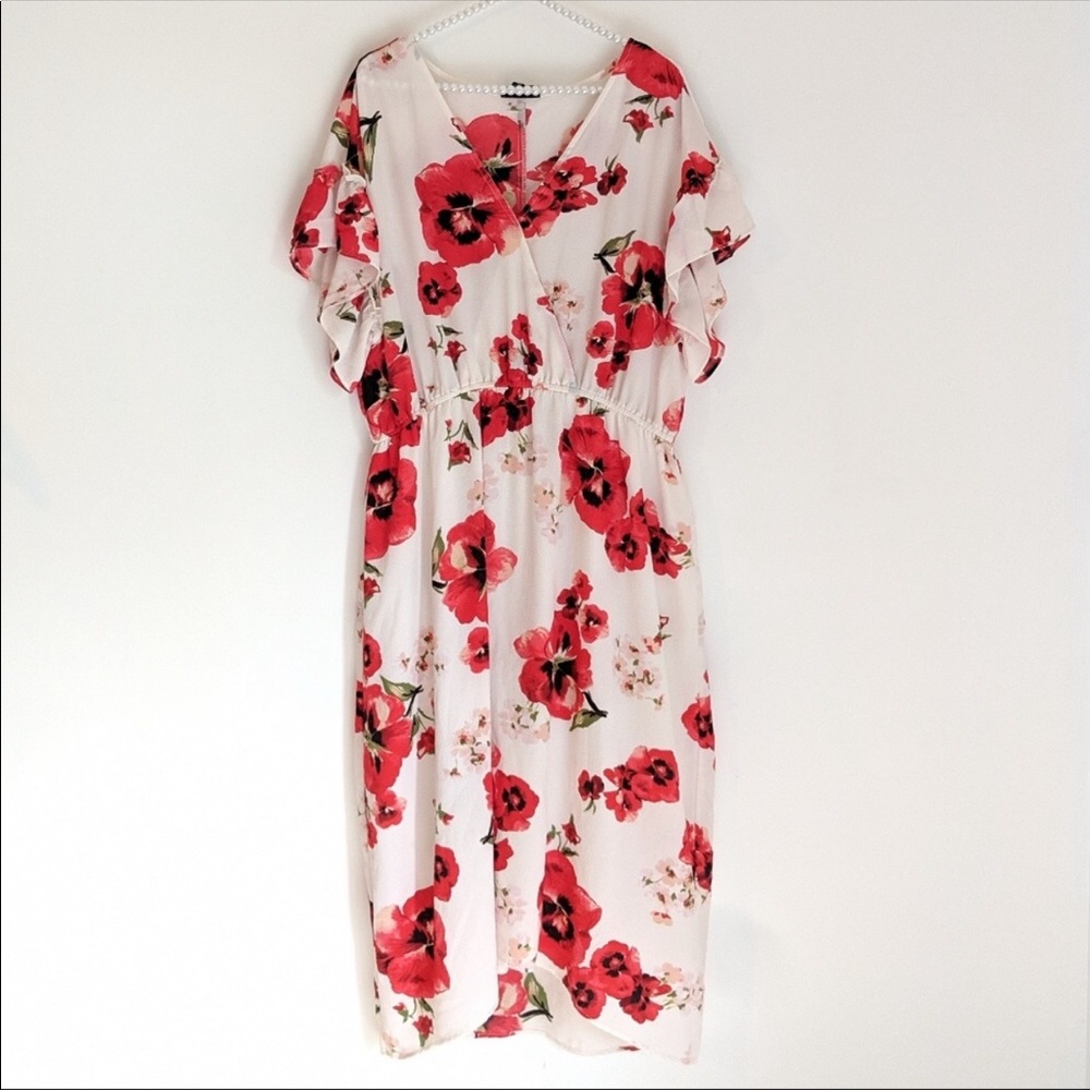 Cameo Appearance Floral Dress with Flutter Sleeves